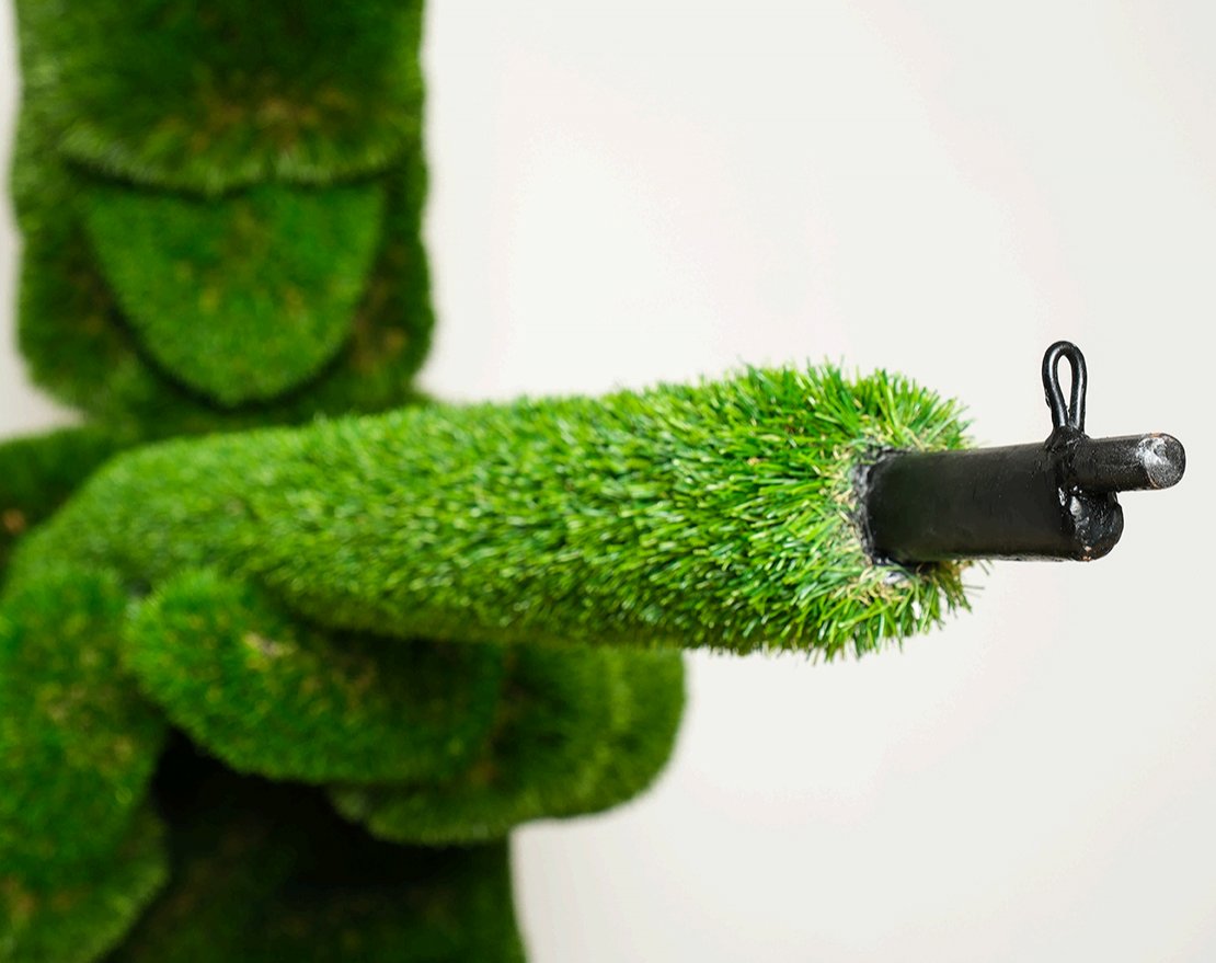 Топиари Гусар, ружье в руках - газон Deluxe - вид 4